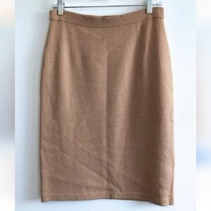 ST. JOHN Evening By Marie Gray Wool Blend Santana Knit Skirt Size 2 Camel